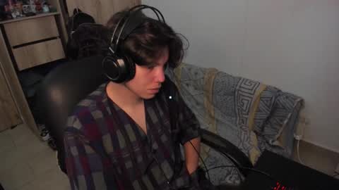 yurii_moody online show from November 27, 7:27 pm