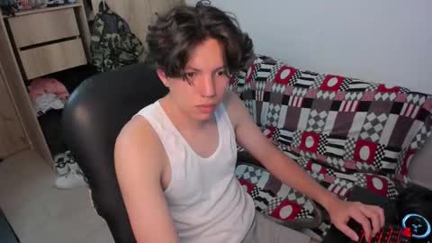 yurii_moody online show from December 16, 8:25 pm