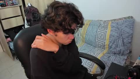 yurii_moody online show from March 5, 1:18 pm