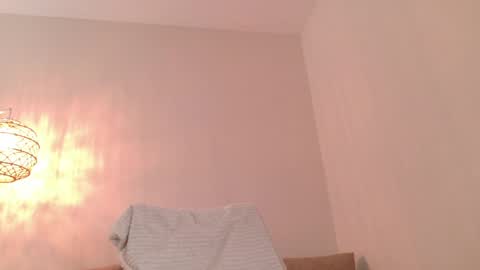 Hi My name Yuriko online show from May 16, 10:36 am