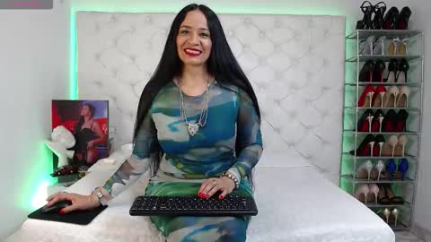 Snapshot of yury_m2_ chatting on October 8, 2:53 am 2 online show from October 8, 2:53 am