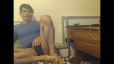 Snapshot of yvesstorm5 chatting on December 17, 7:04 pm yvesstorm5 online show from December 17, 7:04 pm