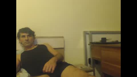 Snapshot of yvesstorm5 chatting on December 23, 6:48 pm yvesstorm5 online show from December 23, 6:48 pm