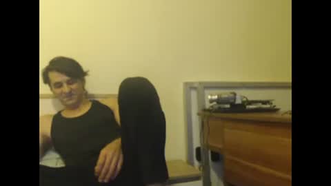 Snapshot of yvesstorm5 chatting on January 26, 3:36 pm yvesstorm5 online show from January 26, 3:36 pm