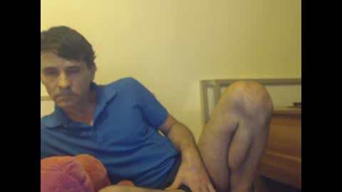 Snapshot of yvesstorm5 chatting on March 5, 6:01 pm yvesstorm5 online show from March 5, 6:01 pm