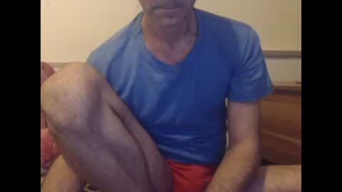 Snapshot of yvesstorm5 chatting on March 7, 8:55 pm yvesstorm5 online show from March 7, 8:55 pm
