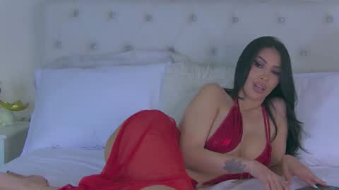Laura online show from May 9, 5:01 am