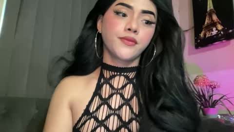 Miss Cali online show from May 17, 7:43 pm
