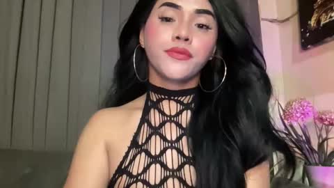 Miss Cali online show from May 22, 6:24 pm