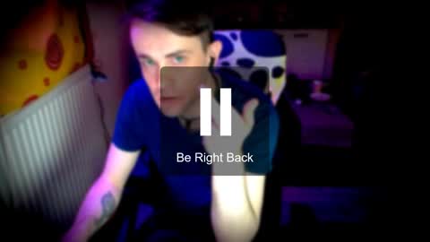 Snapshot of yyscript chatting on December 17, 11:38 pm online show from December 17, 11:38 pm