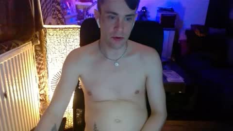 Snapshot of yyscript chatting on November 15, 1:14 am online show from November 15, 1:14 am