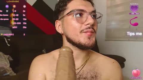 Snapshot of zac_golden chatting on March 24, 2:44 pm Zack online show from March 24, 2:44 pm