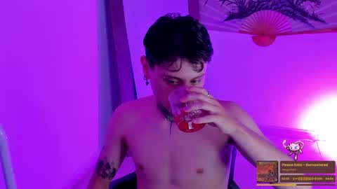 Snapshot of zac_mew chatting on May 30, 7:49 am zac_mew online show from May 30, 7:49 am