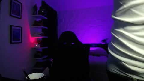 zac_muller1 online show from February 28, 11:55 am