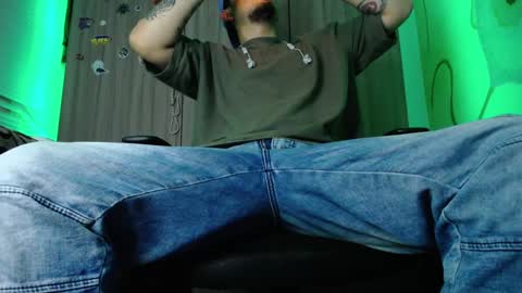 Zac Freelance model online show from December 22, 3:11 am