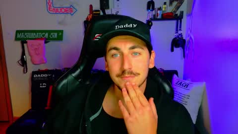 Zach Rhyder online show from October 20, 1:50 am