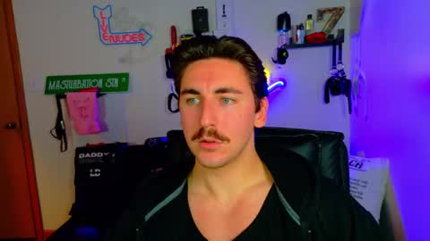 Zach Rhyder online show from November 20, 2:56 am