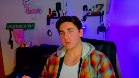 Zach Rhyder online show from January 16, 2:59 am