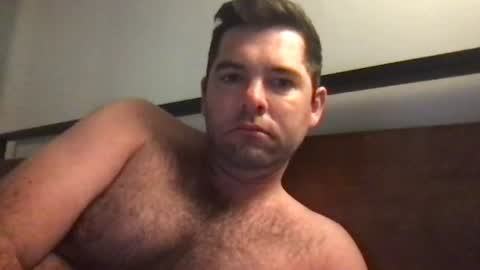 Snapshot of zachbromine chatting on June 14, 4:36 am First time online show from June 14, 4:36 am