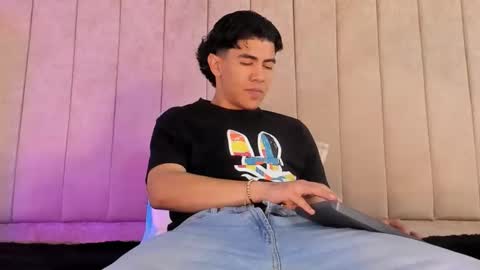 Snapshot of zack_conor chatting on February 11, 12:16 pm zack conor online show from February 11, 12:16 pm
