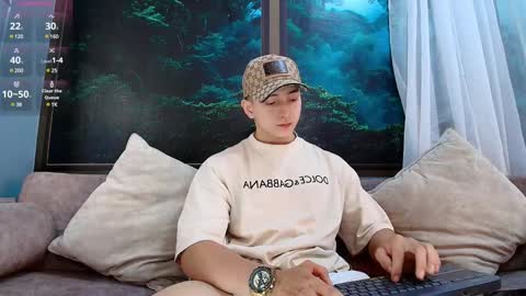 Snapshot of zack_miller24 chatting on January 6, 2:03 pm Zack online show from January 6, 2:03 pm