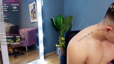 Snapshot of zack_miller24 chatting on January 25, 5:30 pm Zack online show from January 25, 5:30 pm