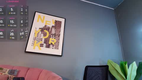 Snapshot of zack_miller24 chatting on February 14, 5:57 pm Zack online show from February 14, 5:57 pm