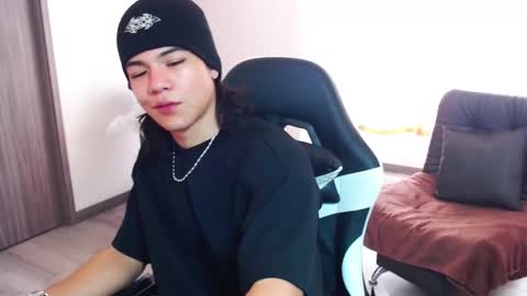 zackss_player online show from October 27, 3:38 pm