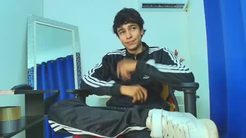 zack online show from February 19, 8:31 pm