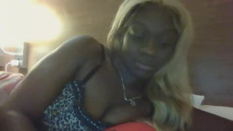Snapshot of zadieashley chatting on July 22, 6:16 am zadieashley online show from July 22, 6:16 am
