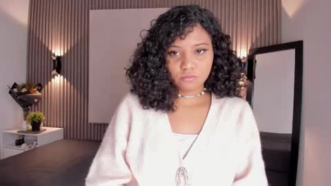 zafira online show from November 29, 1:58 pm