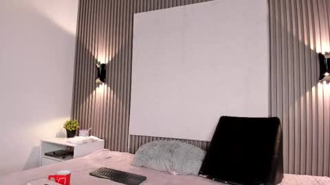 zafira online show from January 10, 3:47 pm