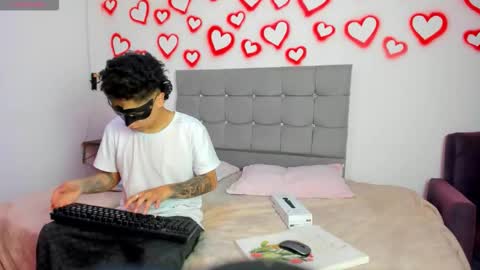 zafira and zyo online show from September 9, 4:23 am