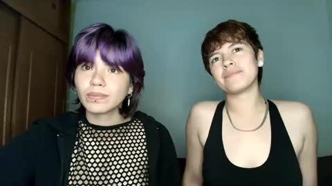 Snapshot of zafira_raven chatting on January 8, 2:03 am zafira_raven online show from January 8, 2:03 am