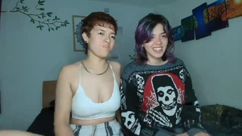 Snapshot of zafira_raven chatting on April 26, 3:04 am zafira_raven online show from April 26, 3:04 am