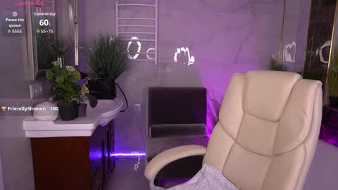 Snapshot of zafiramoonn chatting on April 30, 3:07 pm Zafiramoonn online show from April 30, 3:07 pm