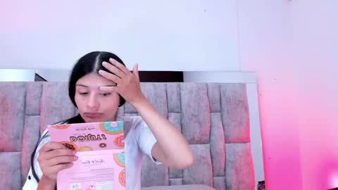 Snapshot of zafiranavarro chatting on March 11, 7:42 pm zafira online show from March 11, 7:42 pm