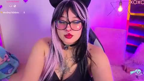   online show from July 22, 5:54 am