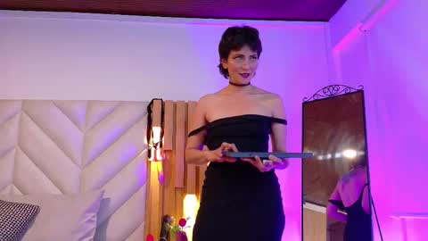 Karina  online show from September 8, 7:57 pm