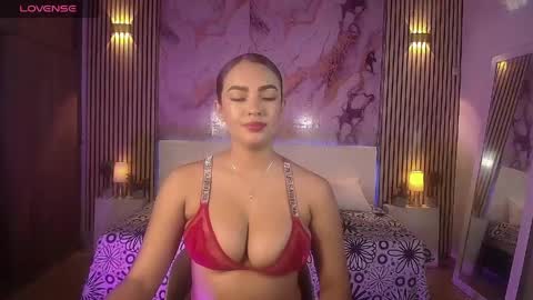 Snapshot of zafirolong chatting on April 30, 3:57 am zafirolong online show from April 30, 3:57 am