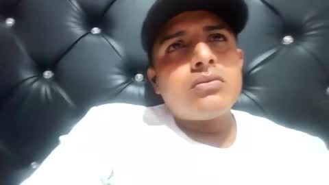 Snapshot of zagros07 chatting on March 30, 3:29 am zagros07 online show from March 30, 3:29 am