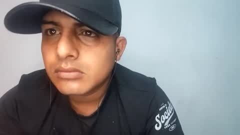 Snapshot of zagros07 chatting on April 1, 11:11 am zagros07 online show from April 1, 11:11 am