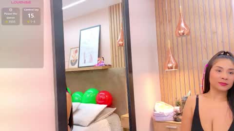 Snapshot of zahara_fox chatting on March 9, 8:46 pm ZAHARA online show from March 9, 8:46 pm