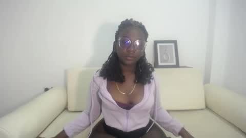 Snapshot of zahhysims chatting on March 10, 11:32 am zahhy online show from March 10, 11:32 am