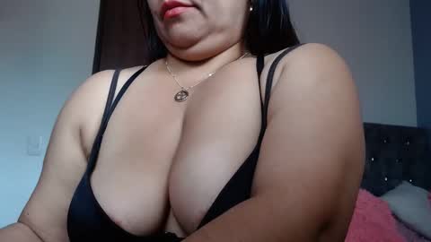 Zahi ... wants to play with everyone...yessss online show from September 8, 8:19 pm