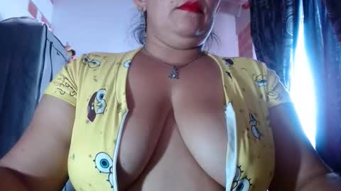 Snapshot of zahi_willx chatting on May 3, 7:42 pm Zahi ... wants to play with everyone...yessss online show from May 3, 7:42 pm