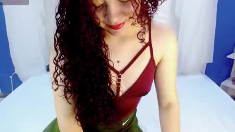 Zahira  online show from December 22, 6:05 pm