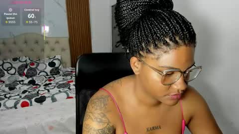 zahra_rose online show from May 2, 8:47 pm