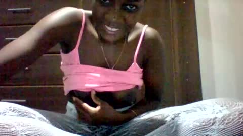 zainxxxx online show from May 16, 10:41 pm