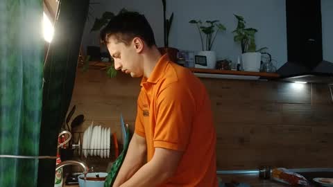 Zack online show from April 4, 9:40 am